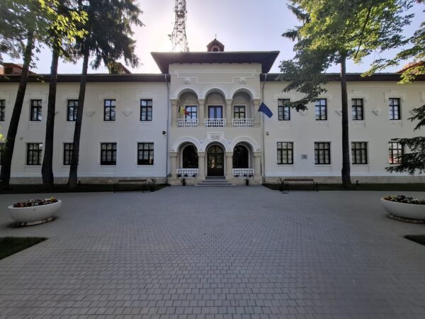 WhatsApp-Image-2026-10-23-at-09.35.47-600x450 Complexul Naţional Muzeal ”Curtea Domnească” Târgovişte trece la programul de iarnă